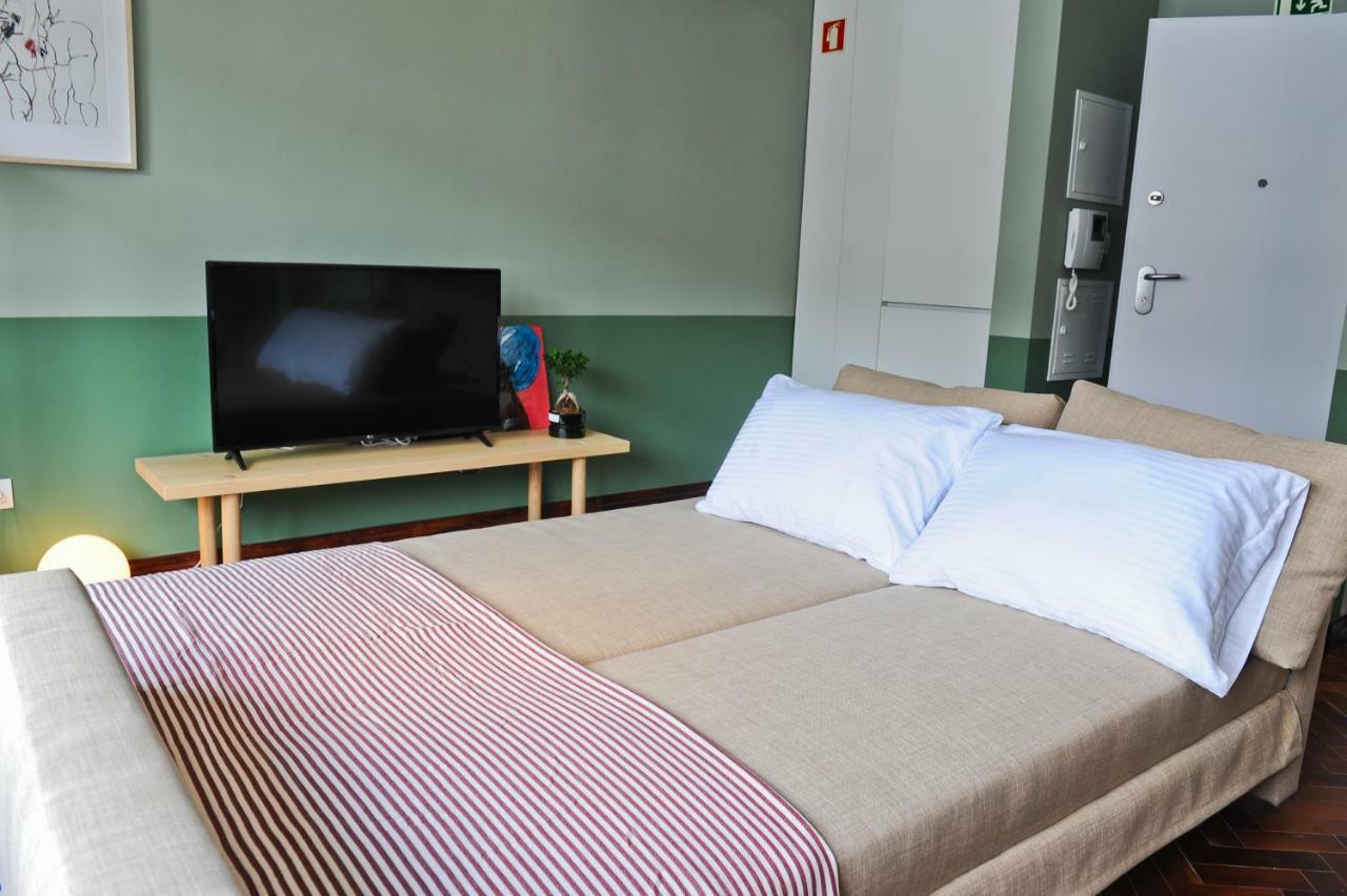 Cosmopolitan Comfort In Lisbon 4A- By Misha'S Place Экстерьер фото