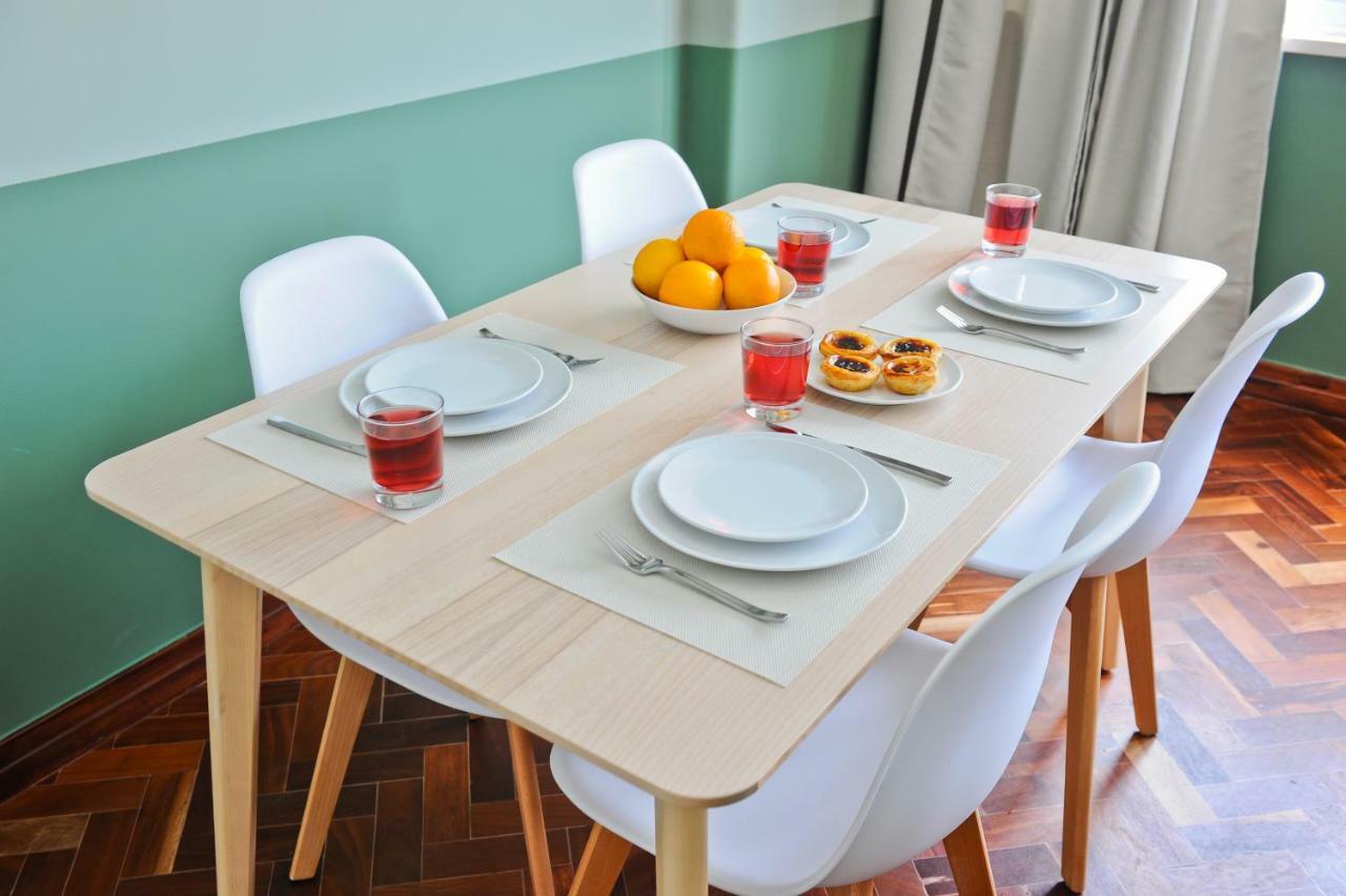 Cosmopolitan Comfort In Lisbon 4A- By Misha'S Place Экстерьер фото